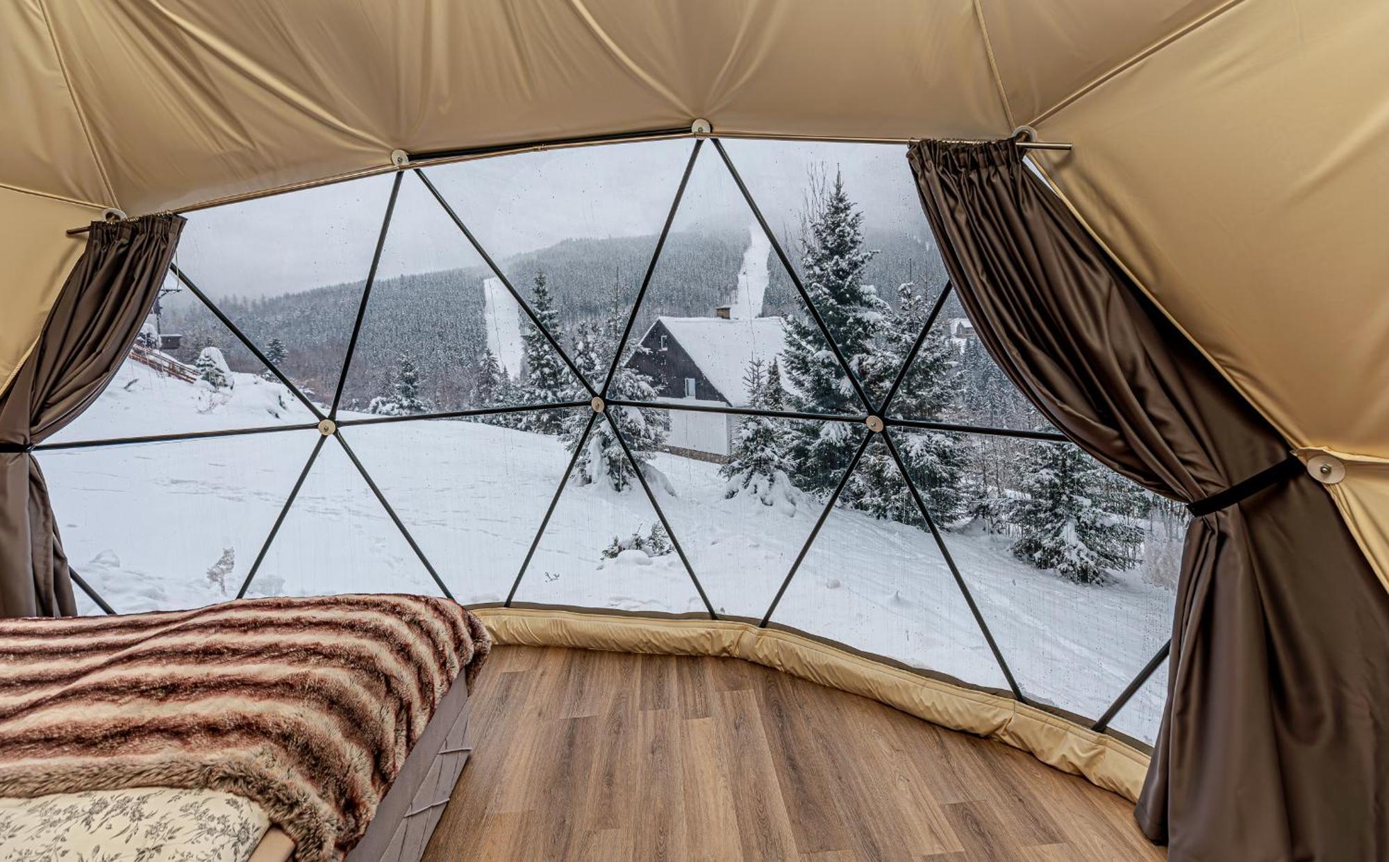 Glamping Spindl One&Only Hotel Špindlerŭv Mlýn Екстериор снимка